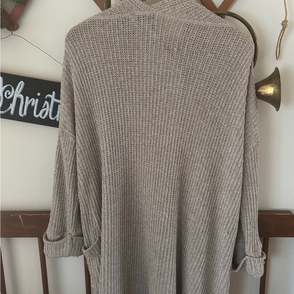 Carly Jean Los Angeles Slouchy Cardigan - Picture 5 of 5